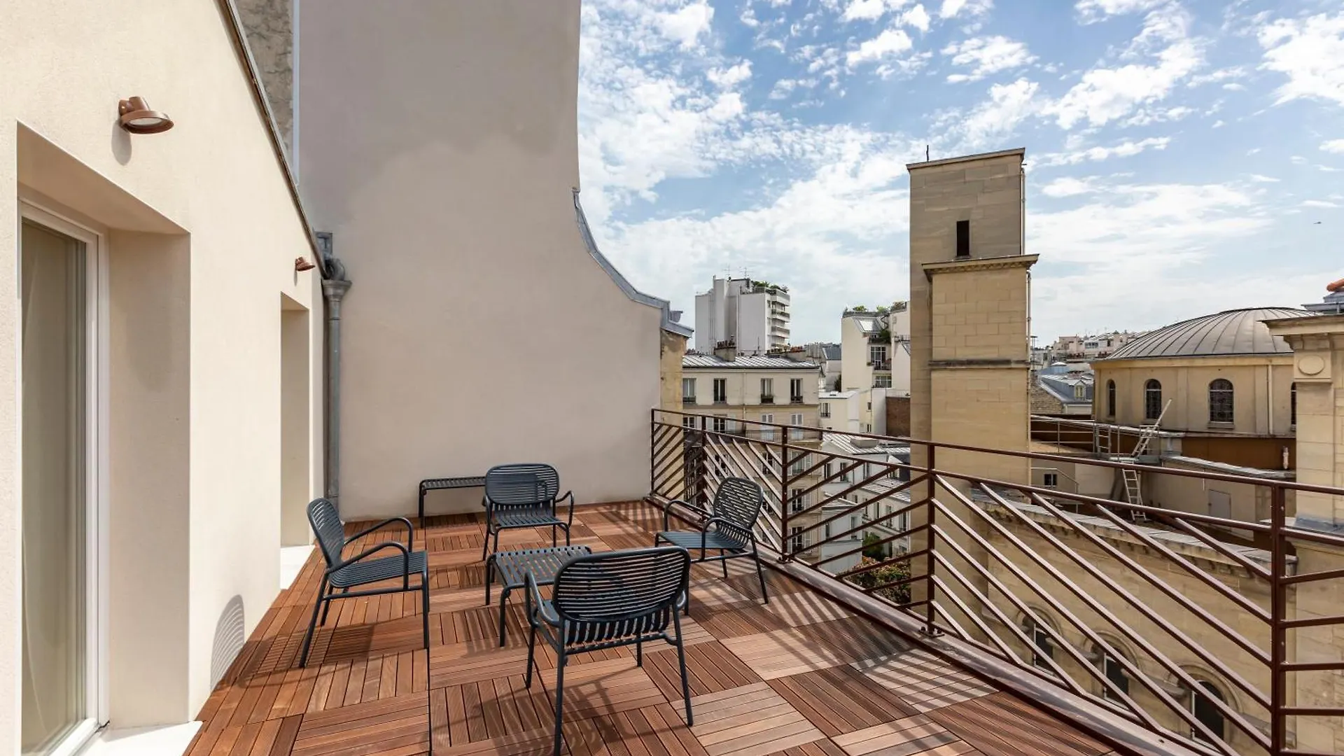 Fl By Sweett 4* Paris