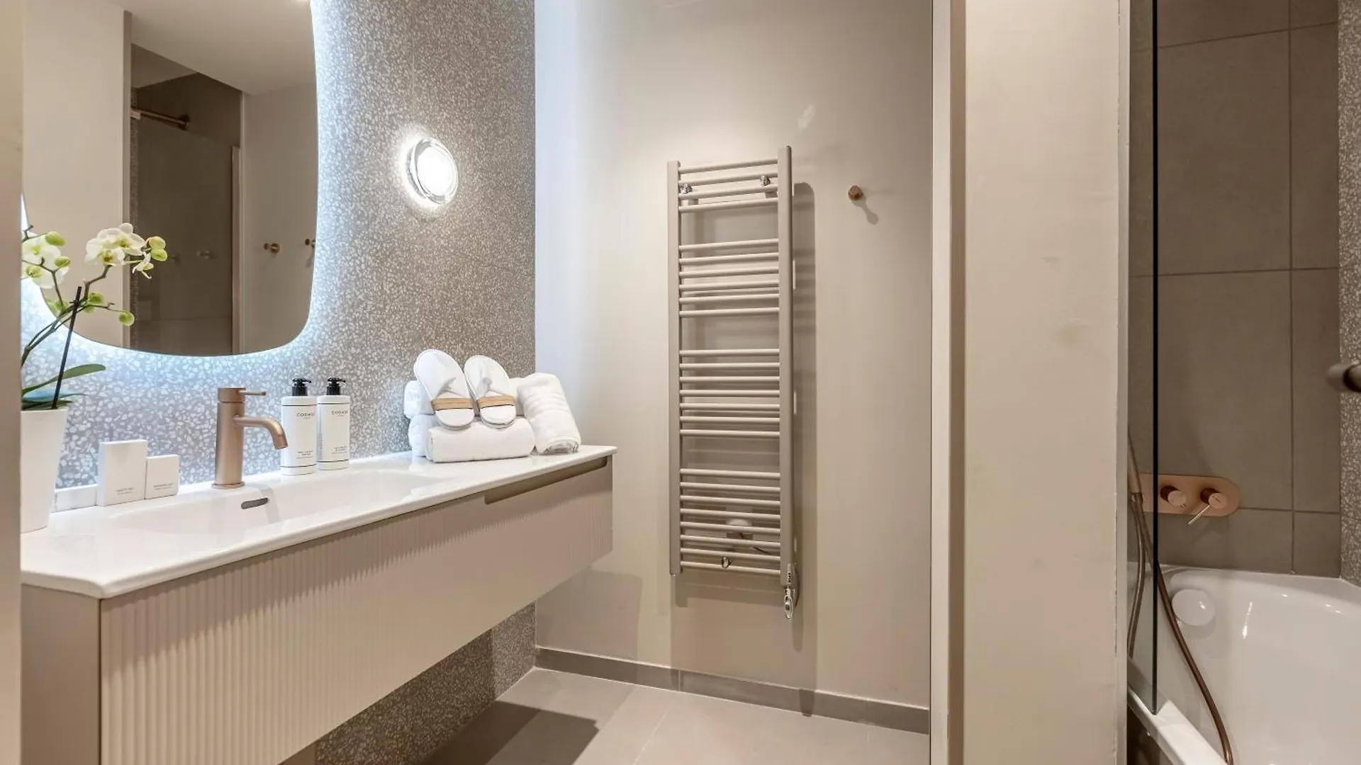 Fl By Sweett Hotel Parigi